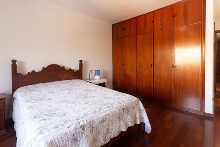 Casa à venda com 188m², 3 quartos e 2 vagas