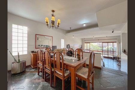 Casa de Condomínio à venda com 4 quartos, 325m² em Alphaville, Santana de Parnaíba