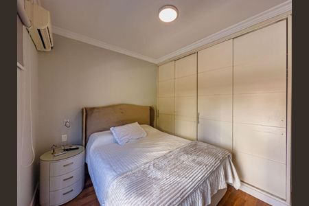 Casa de Condomínio à venda com 3 quartos, 180m² em Tamboré, Santana de Parnaíba