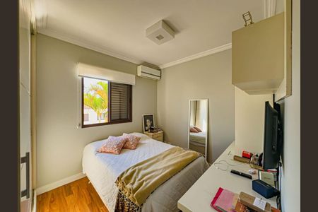 Casa de Condomínio à venda com 3 quartos, 180m² em Tamboré, Santana de Parnaíba