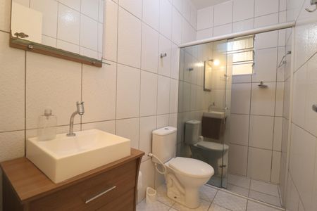 Casa à venda com 250m², 3 quartos e 6 vagasBanheiro 2