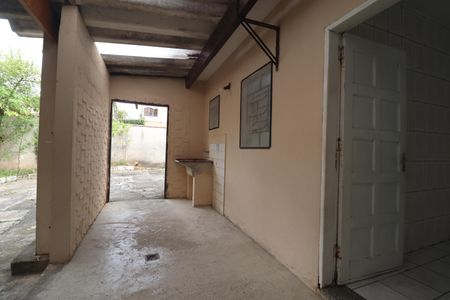 Casa à venda com 250m², 3 quartos e 6 vagasÁrea de Serviço