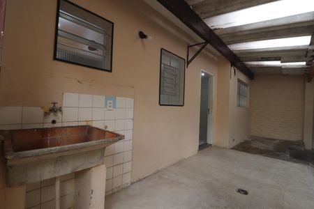 Casa à venda com 250m², 3 quartos e 6 vagasÁrea de Serviço