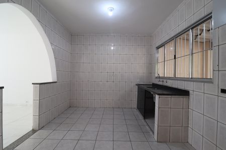 Casa à venda com 250m², 3 quartos e 6 vagasCozinha