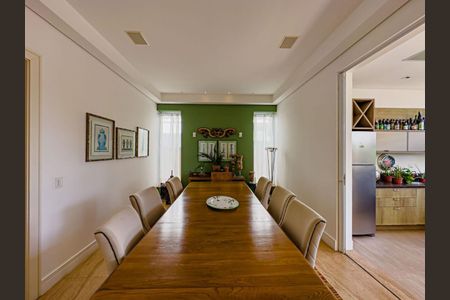 Casa de Condomínio à venda com 4 quartos, 490m² em Alphaville Residencial Um, Barueri