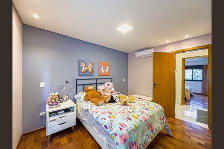 Casa de Condomínio à venda com 4 quartos, 296m² em Parque Sinai, Santana de Parnaíba