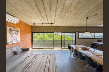 Casa de Condomínio à venda com 4 quartos, 296m² em Parque Sinai, Santana de Parnaíba