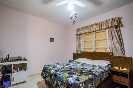 Casa à venda com 171m², 3 quartos e 3 vagas Casa à venda com 171m², 3 quartos e 3 vagasQuarto 3