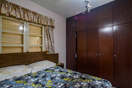 Casa à venda com 171m², 3 quartos e 3 vagas Casa à venda com 171m², 3 quartos e 3 vagasQuarto 3