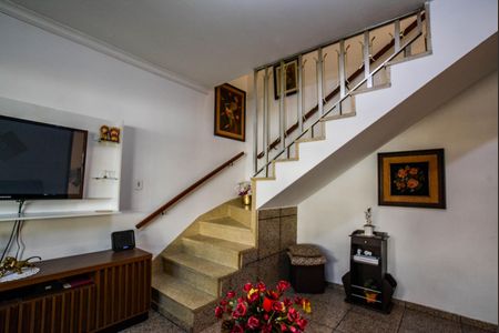 Sala de casa à venda com 3 quartos, 171m² em Vila Scarpelli, Santo André