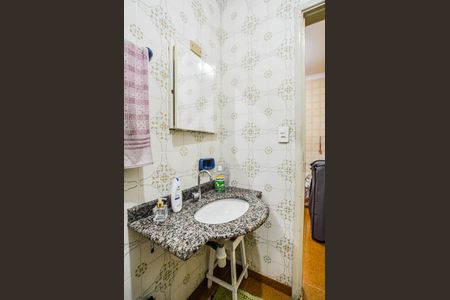 Casa à venda com 171m², 3 quartos e 3 vagas Casa à venda com 171m², 3 quartos e 3 vagasBanheiro