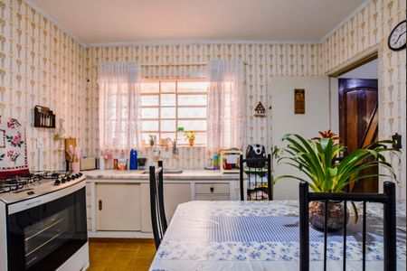 Casa à venda com 171m², 3 quartos e 3 vagas Casa à venda com 171m², 3 quartos e 3 vagasCozinha