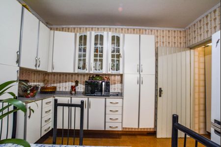Casa à venda com 171m², 3 quartos e 3 vagas Casa à venda com 171m², 3 quartos e 3 vagasCozinha
