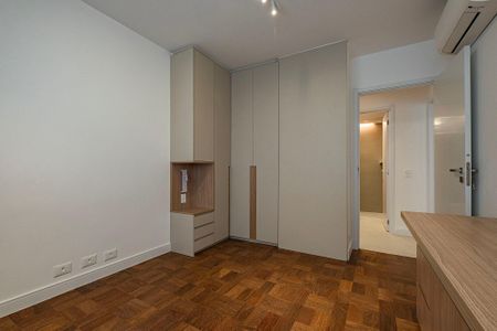 Apartamento à venda com 84m², 2 quartos e 1 vagaQuarto 2