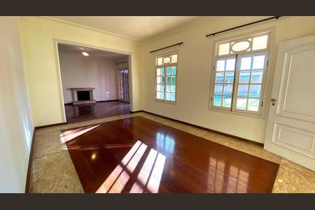 Casa de Condomínio à venda com 4 quartos, 594m² em Alphaville Empresarial, Barueri