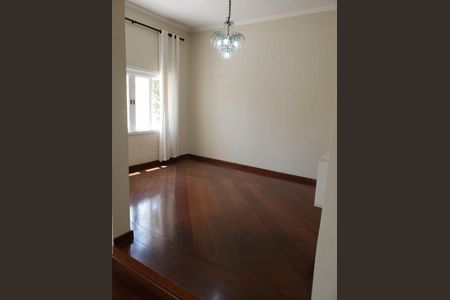 Casa de Condomínio à venda com 4 quartos, 297m² em Alphaville, Santana de Parnaíba