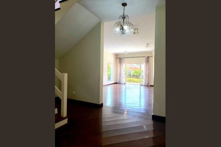 Casa de Condomínio à venda com 4 quartos, 297m² em Alphaville, Santana de Parnaíba