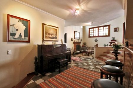 Casa de Condomínio à venda com 3 quartos, 384m² em Alphaville Residencial Um, Barueri