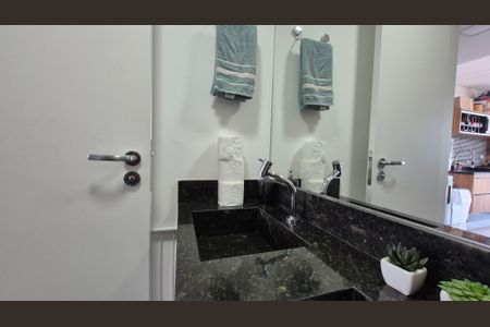 Apartamento à venda com 108m², 2 quartos e 1 vagaBanheiro