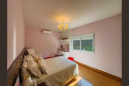 Casa para alugar com 4 quartos, 419m² em Residencial Quatro (Alphaville), Santana de Parnaíba