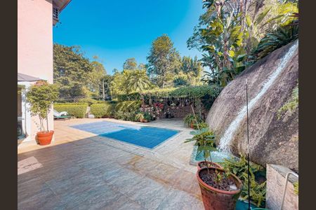 Casa para alugar com 419m², 4 quartos e 4 vagas