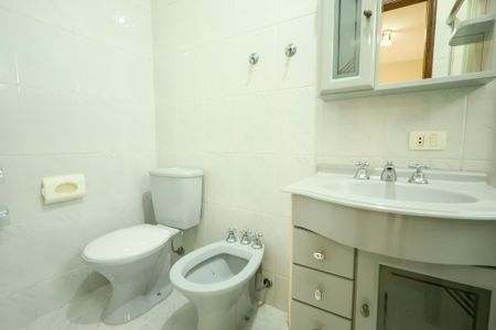 Casa à venda com 125m², 3 quartos e 2 vagasBanheiro de serviço