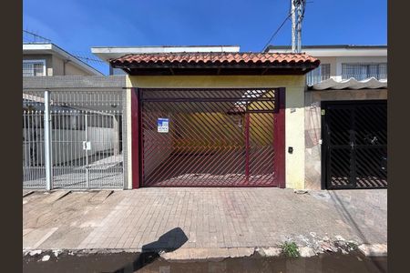Casa à venda com 125m², 3 quartos e 2 vagasFachada