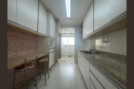Apartamento à venda com 71m², 3 quartos e 3 vagasCozinha