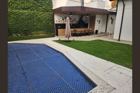 Casa à venda com 450m², 5 quartos e 4 vagas