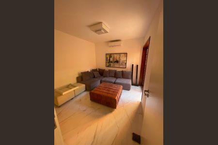 Casa de Condomínio à venda com 4 quartos, 304m² em Residencial Quatro (Alphaville), Santana de Parnaíba
