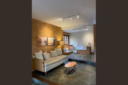 Casa de Condomínio à venda com 3 quartos, 265m² em Alphaville, Santana de Parnaíba