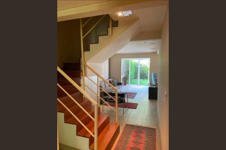 Casa de Condomínio à venda com 3 quartos, 190m² em Tamboré, Santana de Parnaíba