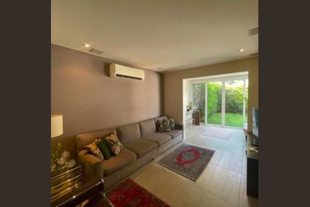 Casa de Condomínio à venda com 3 quartos, 190m² em Tamboré, Santana de Parnaíba