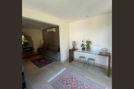 Casa de Condomínio à venda com 3 quartos, 190m² em Tamboré, Santana de Parnaíba