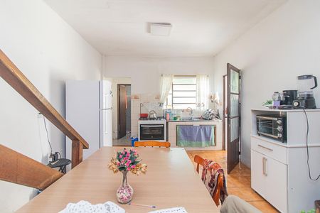 Casa à venda com 195m², 3 quartos e 2 vagasCozinha