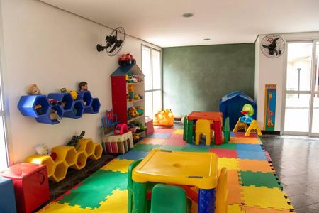 Apartamento para alugar com 90m², 3 quartos e 2 vagasÁrea comum - Brinquedoteca