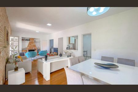 Casa de Condomínio à venda com 3 quartos, 274m² em Alphaville, Santana de Parnaíba