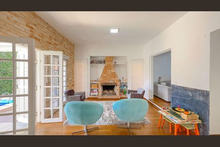 Casa de Condomínio à venda com 3 quartos, 274m² em Alphaville, Santana de Parnaíba