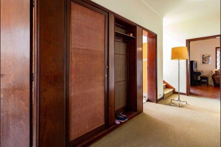 Casa à venda com 4 quartos, 289m² em Pacaembu, São Paulo
