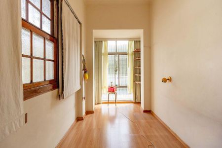 Casa à venda com 4 quartos, 289m² em Pacaembu, São Paulo