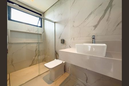 Casa de condomínio à venda com 430m², 4 quartos e 4 vagas