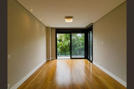 Casa de condomínio à venda com 430m², 4 quartos e 4 vagas