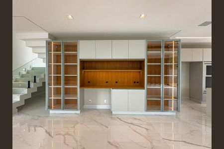 Casa de condomínio à venda com 430m², 4 quartos e 4 vagas