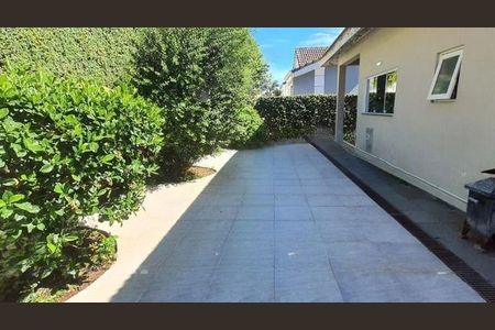 Casa de Condomínio à venda com 3 quartos, 263m² em Alphaville, Santana de Parnaíba