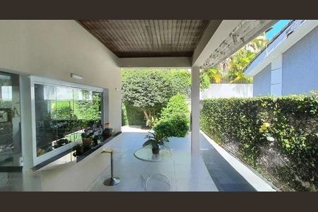 Casa de Condomínio à venda com 3 quartos, 263m² em Alphaville, Santana de Parnaíba