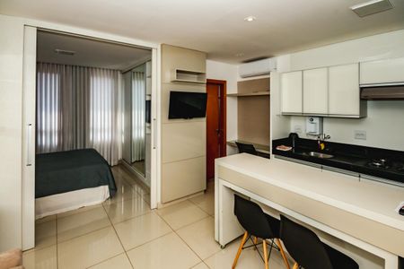 Apartamento para alugar com 1 quarto, 82m² em Santa Rosa, Belo Horizonte
