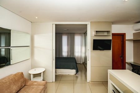 Apartamento para alugar com 1 quarto, 82m² em Santa Rosa, Belo Horizonte