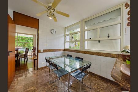 Casa de Condomínio à venda com 4 quartos, 650m² em Alphaville Residencial Dois, Barueri