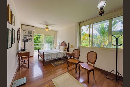 Casa de Condomínio à venda com 4 quartos, 650m² em Alphaville Residencial Dois, Barueri