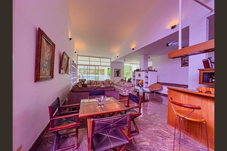 Casa de Condomínio à venda com 4 quartos, 650m² em Alphaville Residencial Dois, Barueri